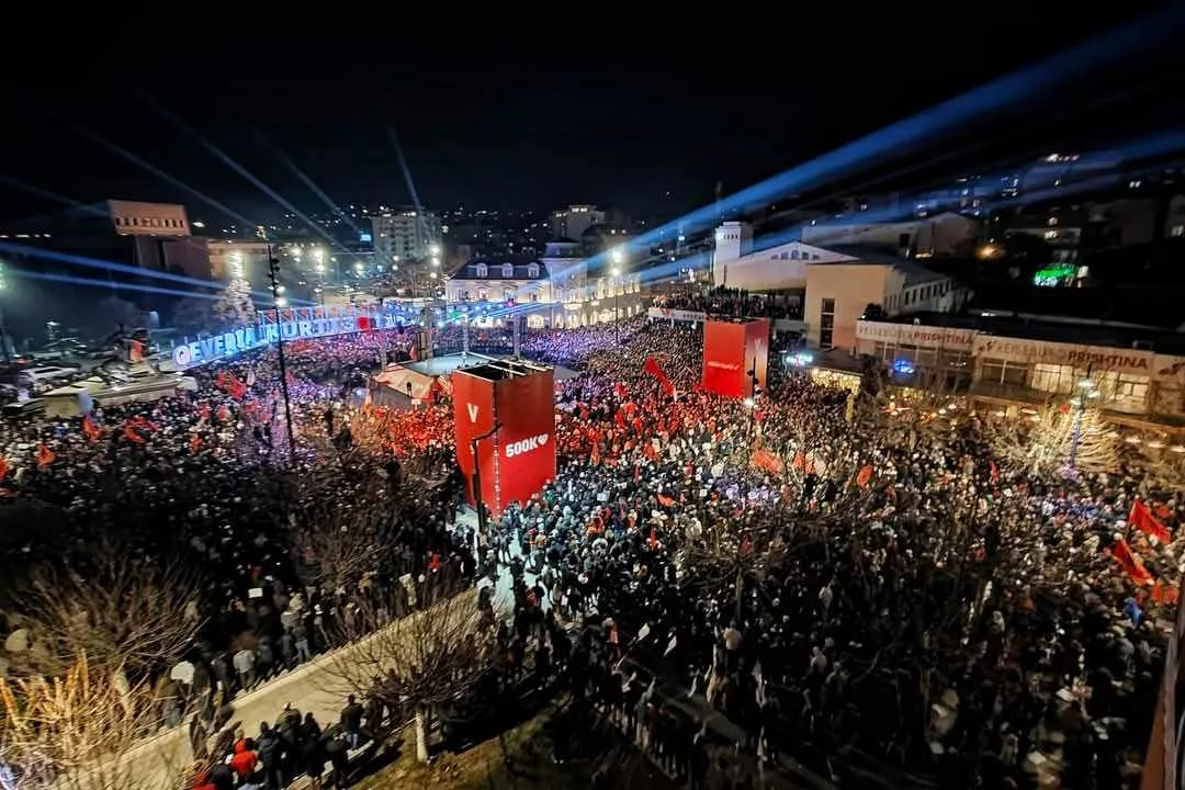 LVV mban tubim për prezantimin e zotimeve qeverisëse të dielën në Prishtinë