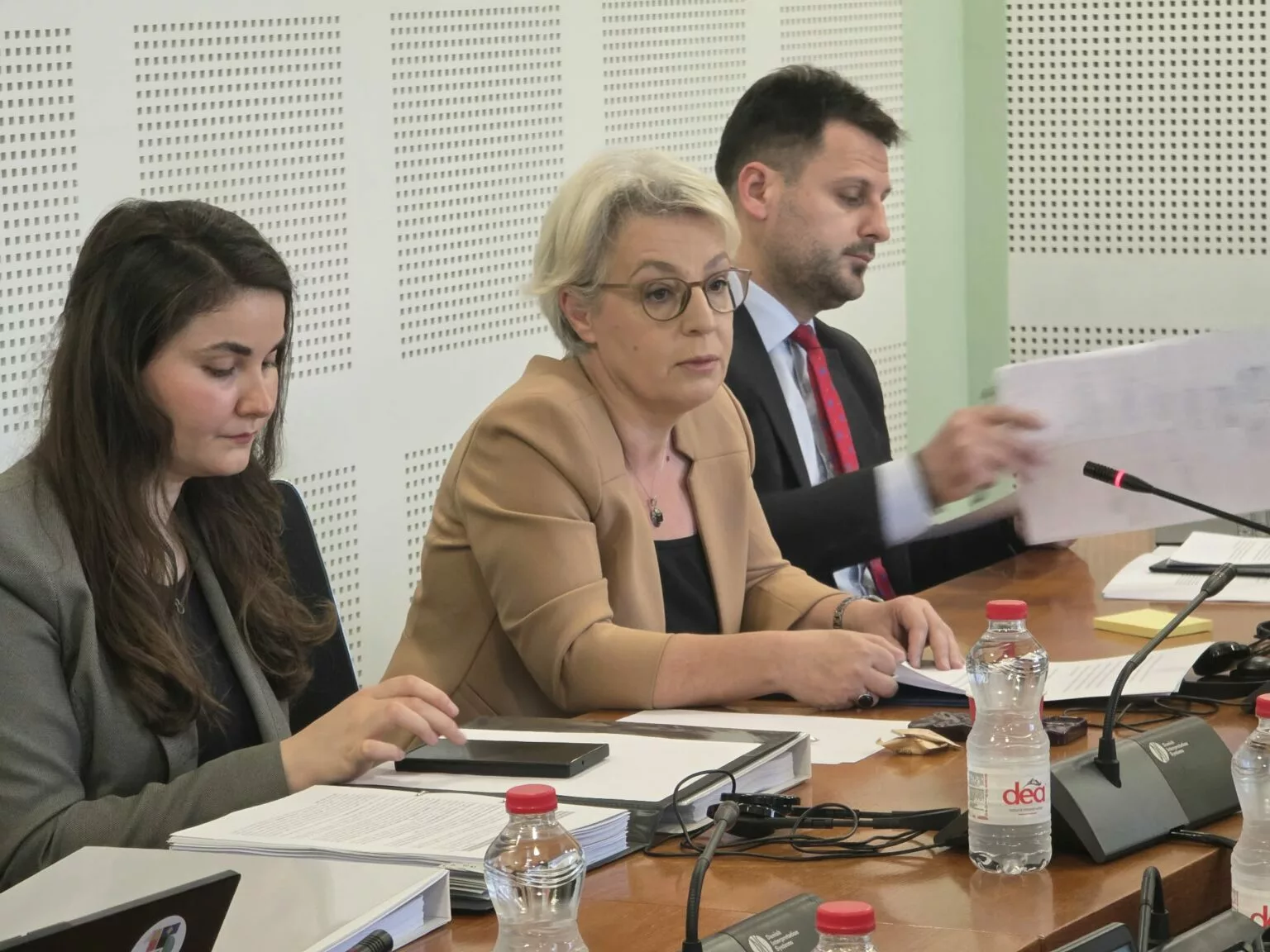 Ligji për konfiskimin e pasurisë, ministrja Gërvalla me apel për deputetët!