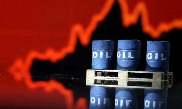 IEA: Kërkesa globale për naftë do të shohë rënien më të fortë tremujore që nga Covid