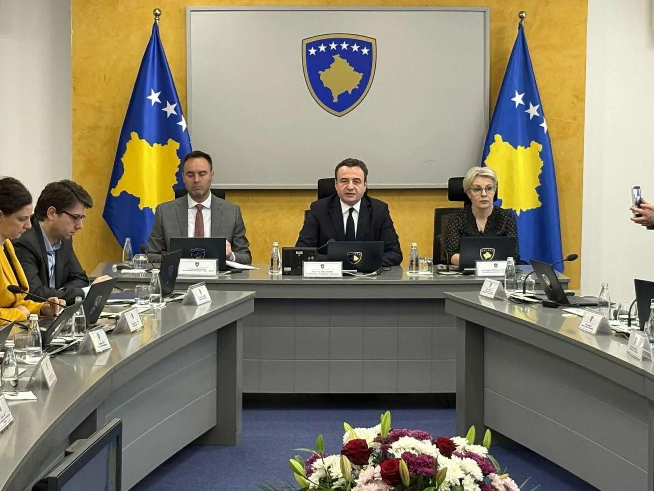 Qeveria në detyrë ndan 2 milionë euro për “linjat e fluturimit për destinacionet që shërbejnë mërgatën”