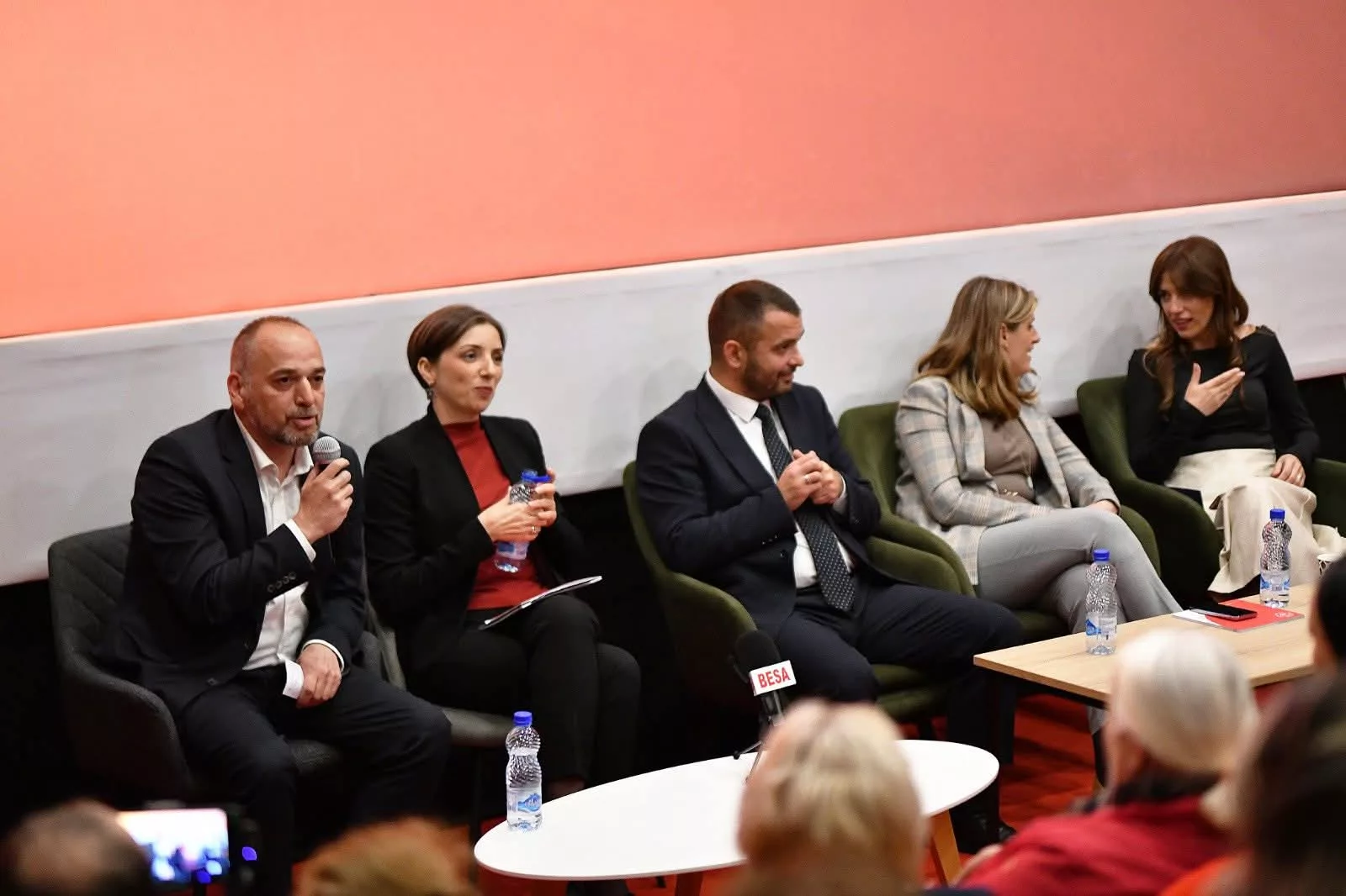 Haskuka për opozitën: Nuk e deshën Albulenën kryeparlamentare, tash Albulena u bë presidente, më 7 qershor do të marrin përgjigjen e duhur