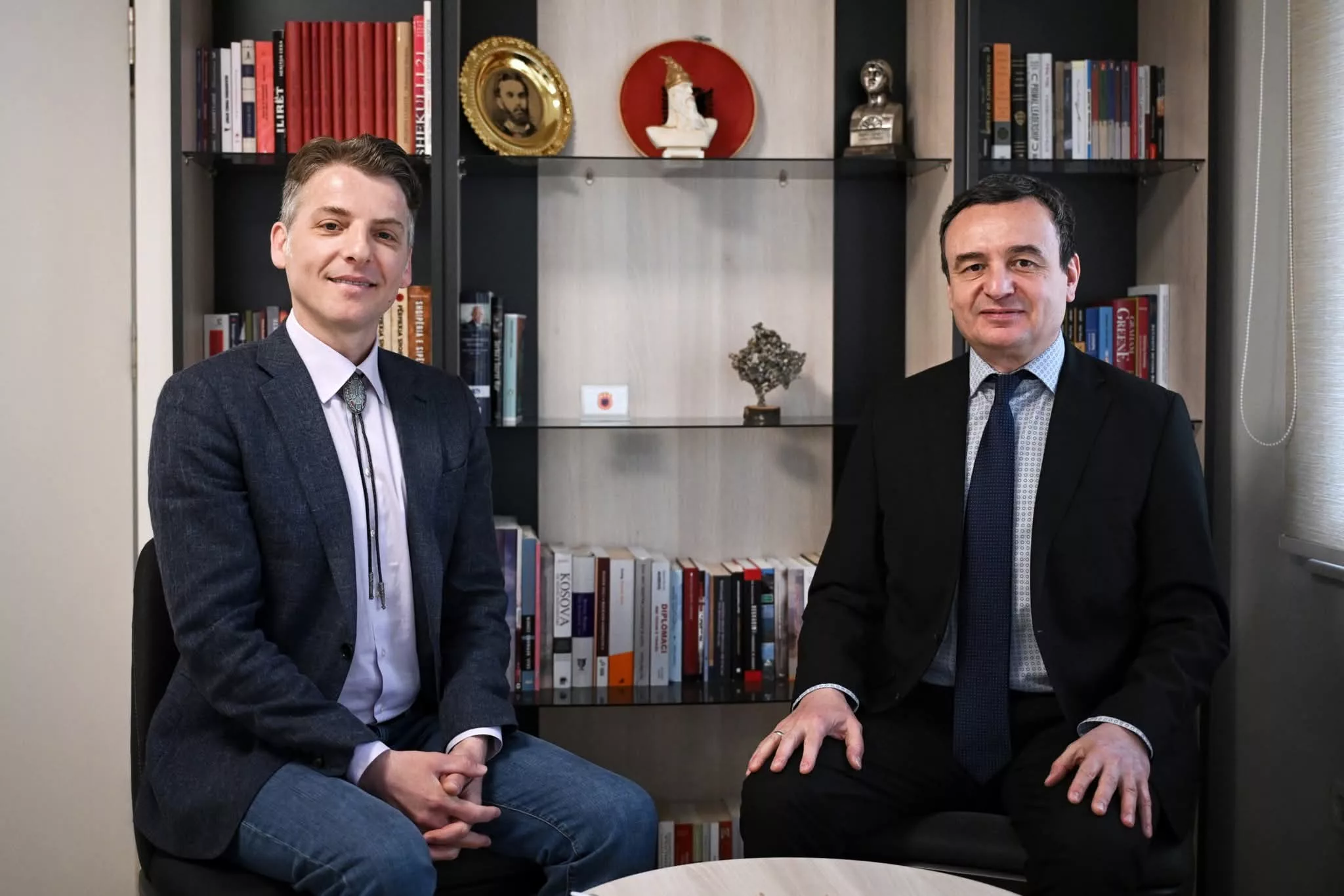 Njofton Kurti: Aktori Armend Baloku i bashkohet listës së LVV-së