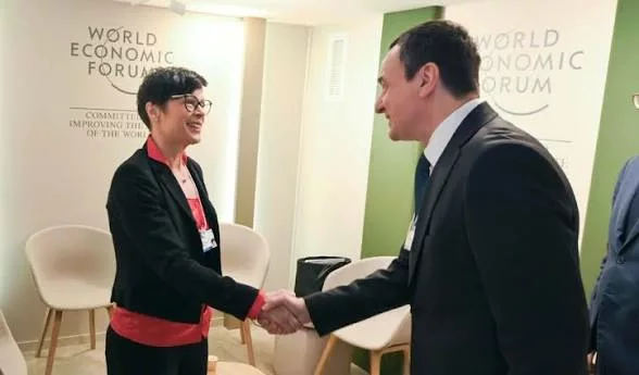 Kurti pret nesër në takim Komisioneren e Bashkimit Evropian për Zgjerim, Marta Kos