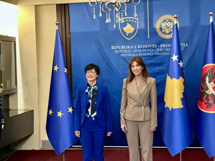 Haxhiu pret në një takim komisioneren për zgjerim të BE-së, Marta Kos